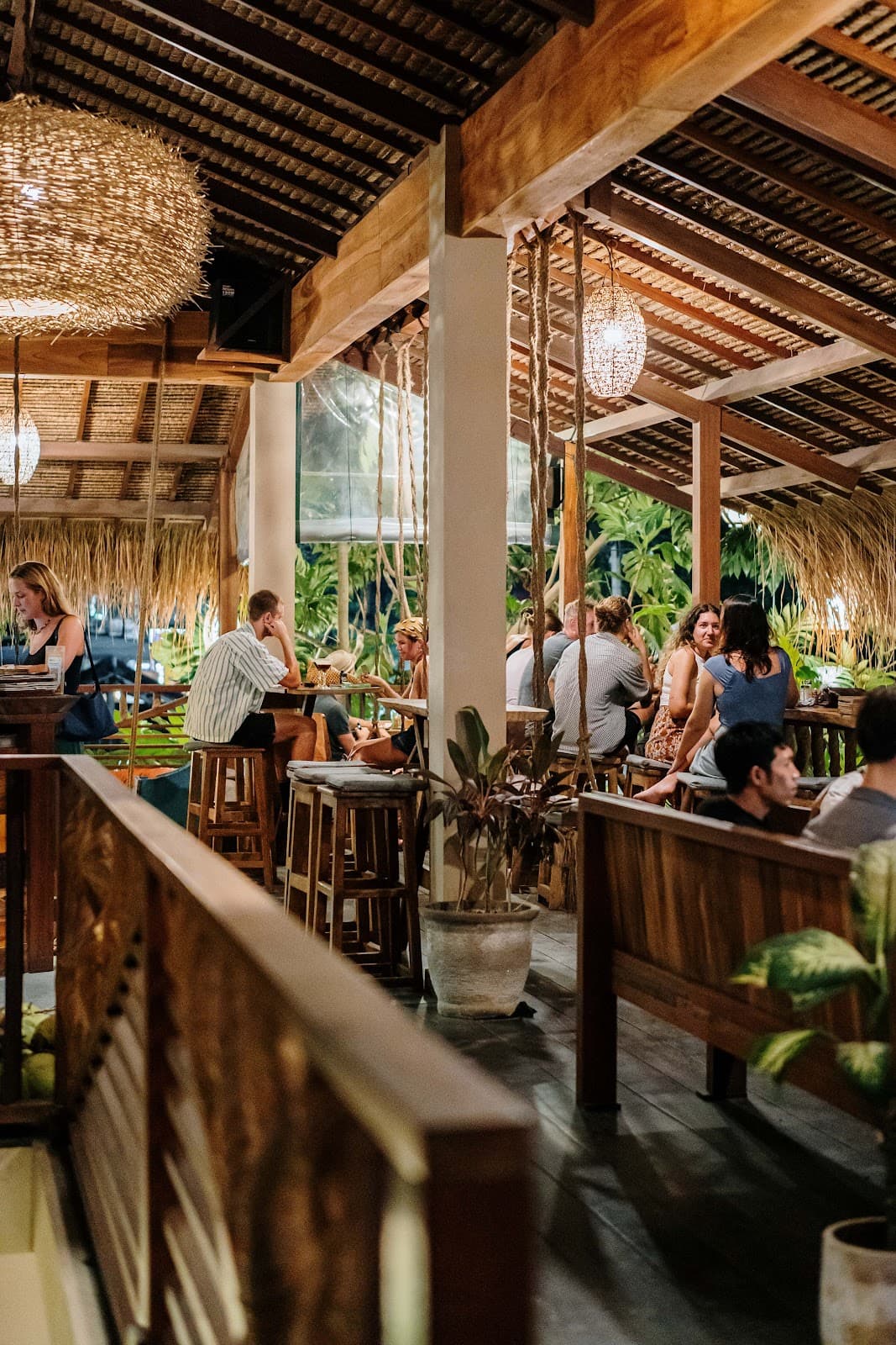 Treehouse Restaurant & Bar Kuta Lombok