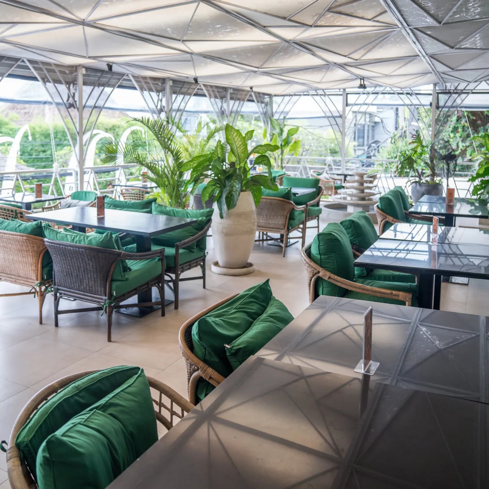 Al Diwan Lebanese Cuisine & Shisha Lounge