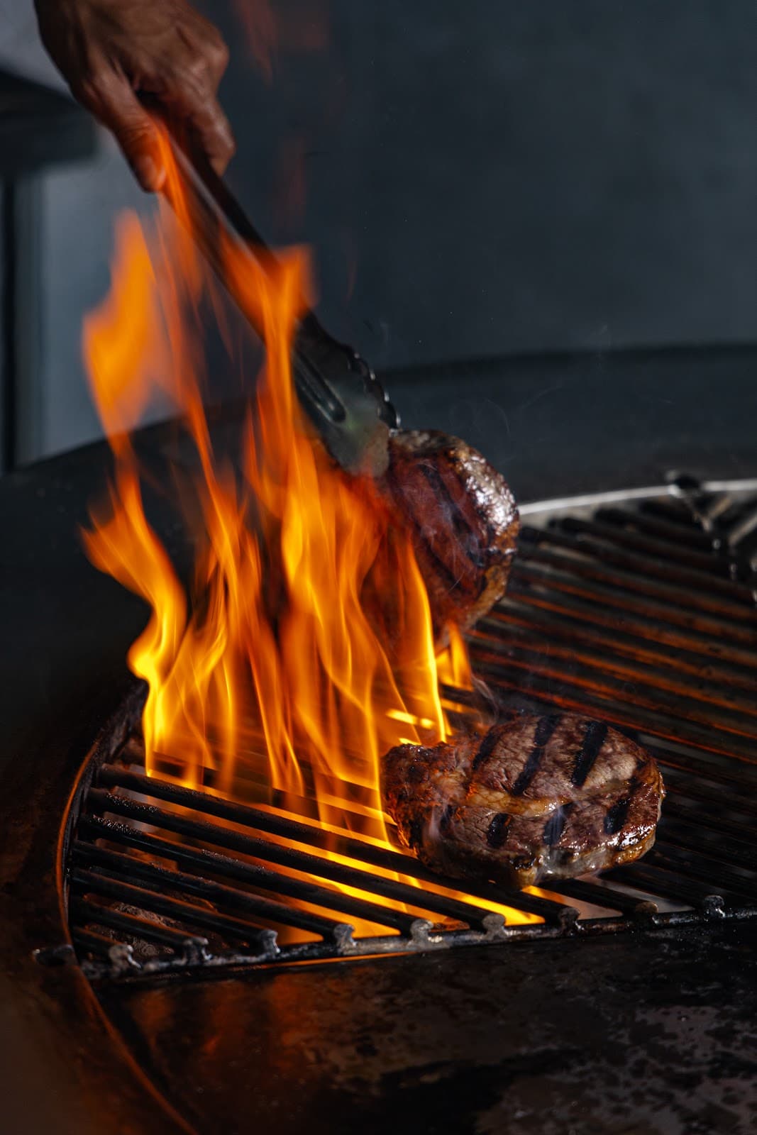 Ju Bali - Grill Bar and Jacuzzi Club