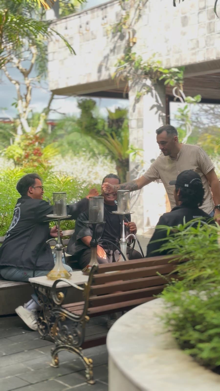 BG Clouds Shisha Lounge | Ubud Hookah