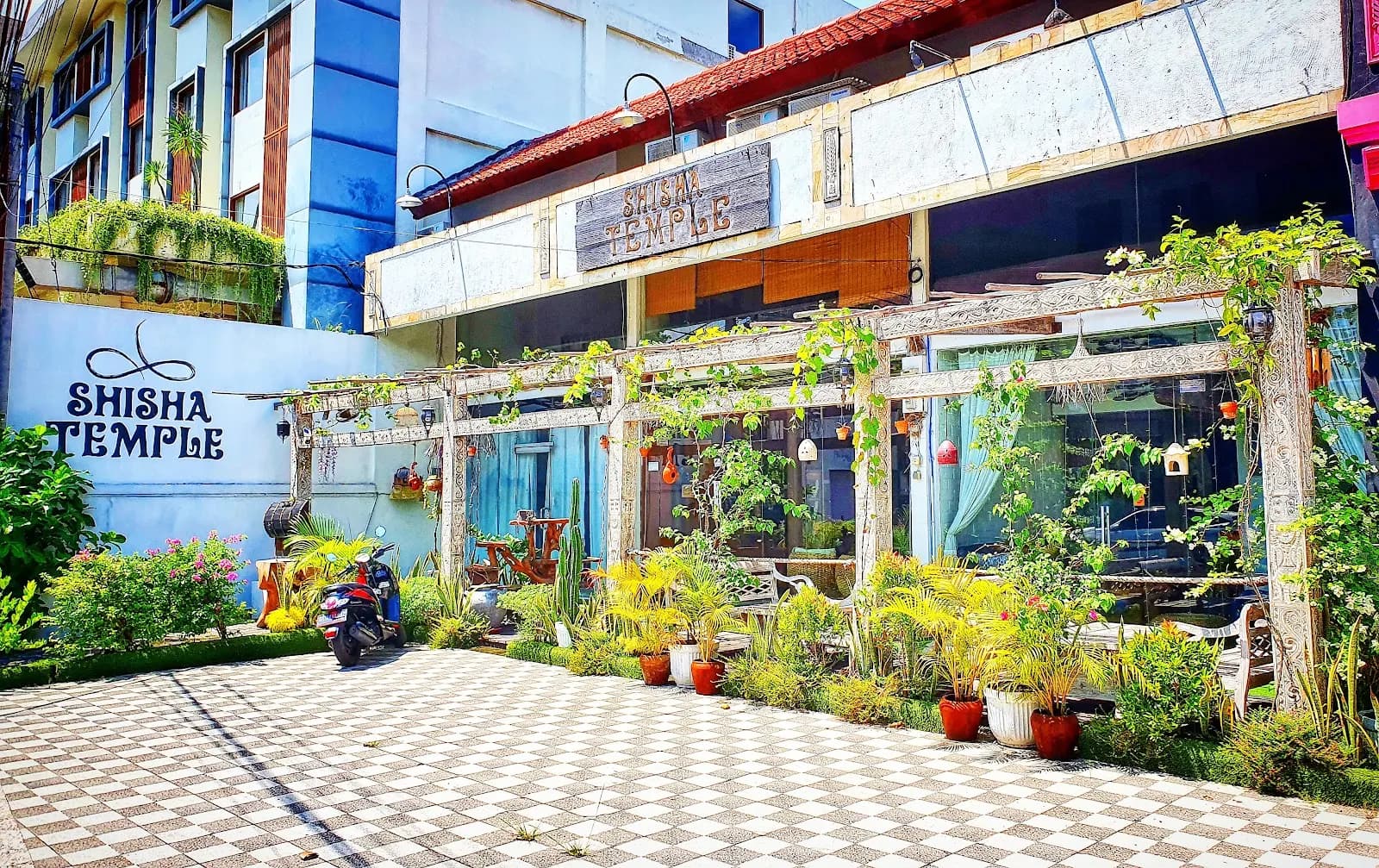 Shisha Temple