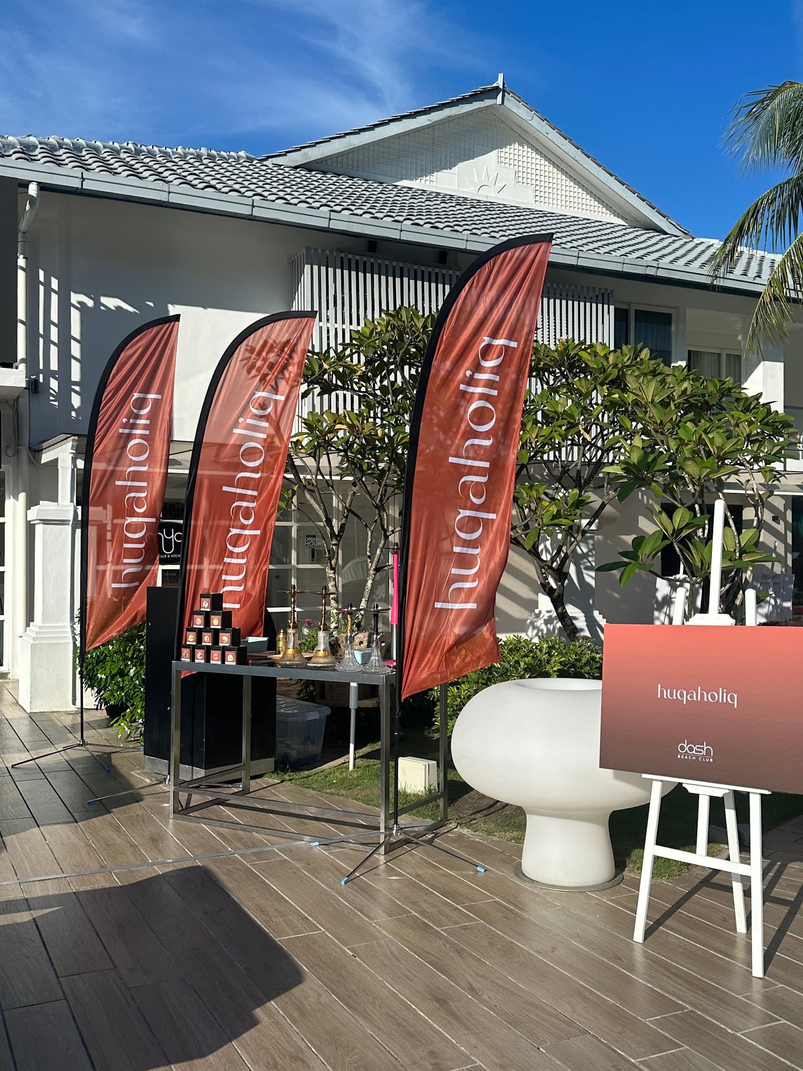 Huqaholiq at Dash Beach Club