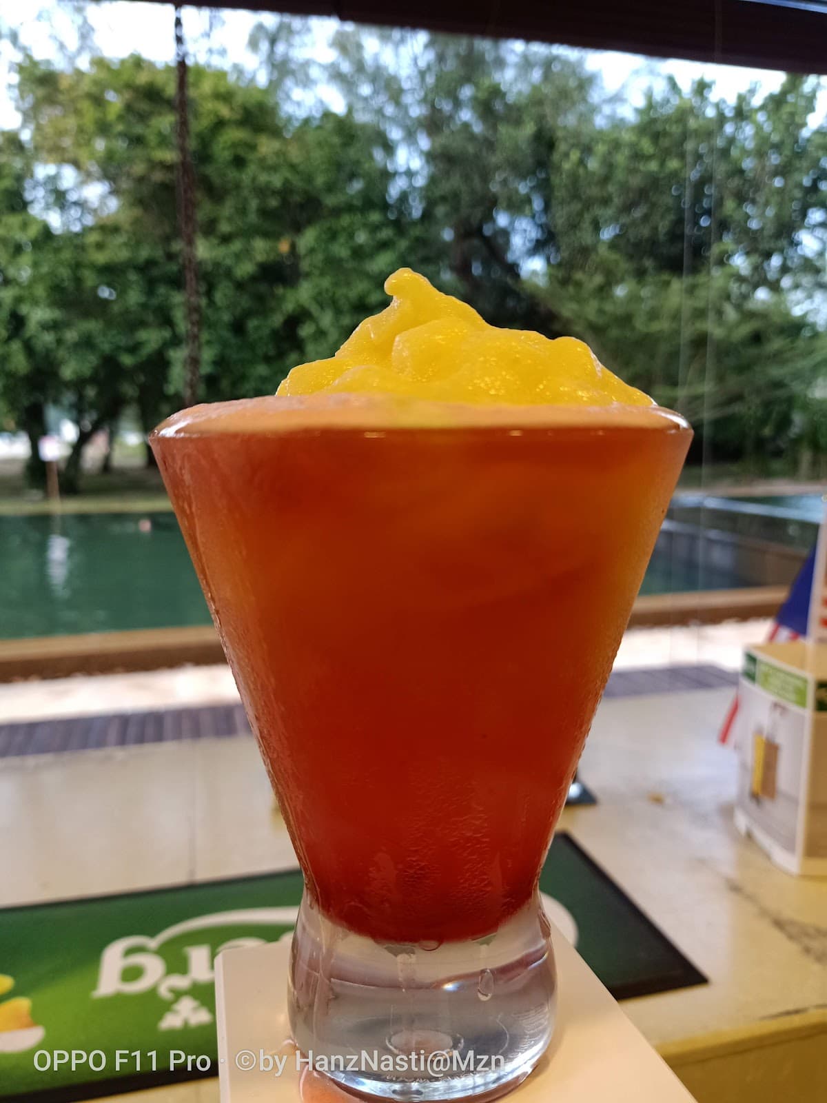 Sunset Pool Bar Trr