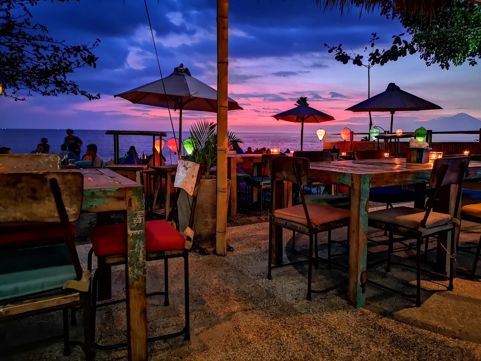 La Chill Bar & Restaurant - Senggigi, Lombok