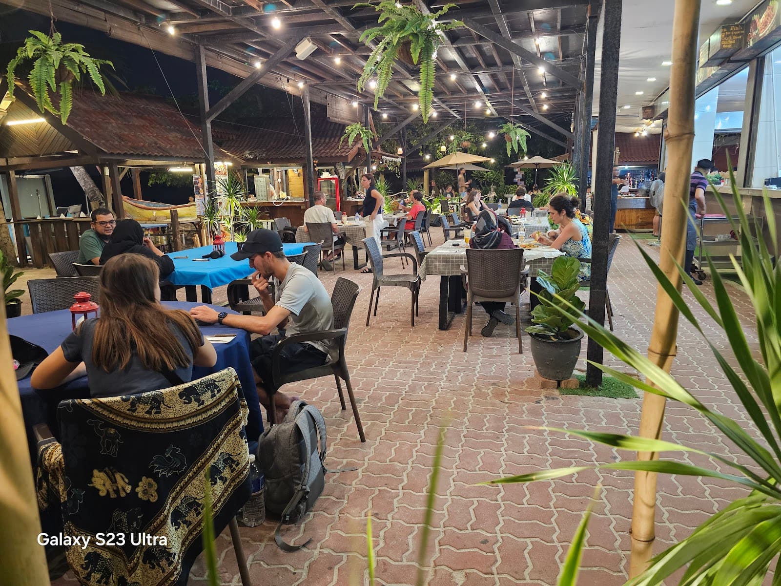 Sandy Beach Restaurant