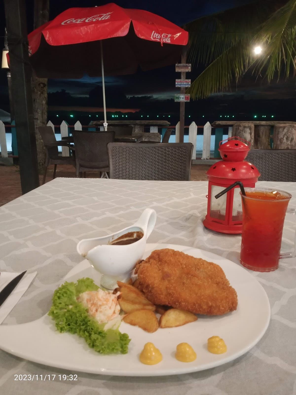 Sandy Beach Restaurant