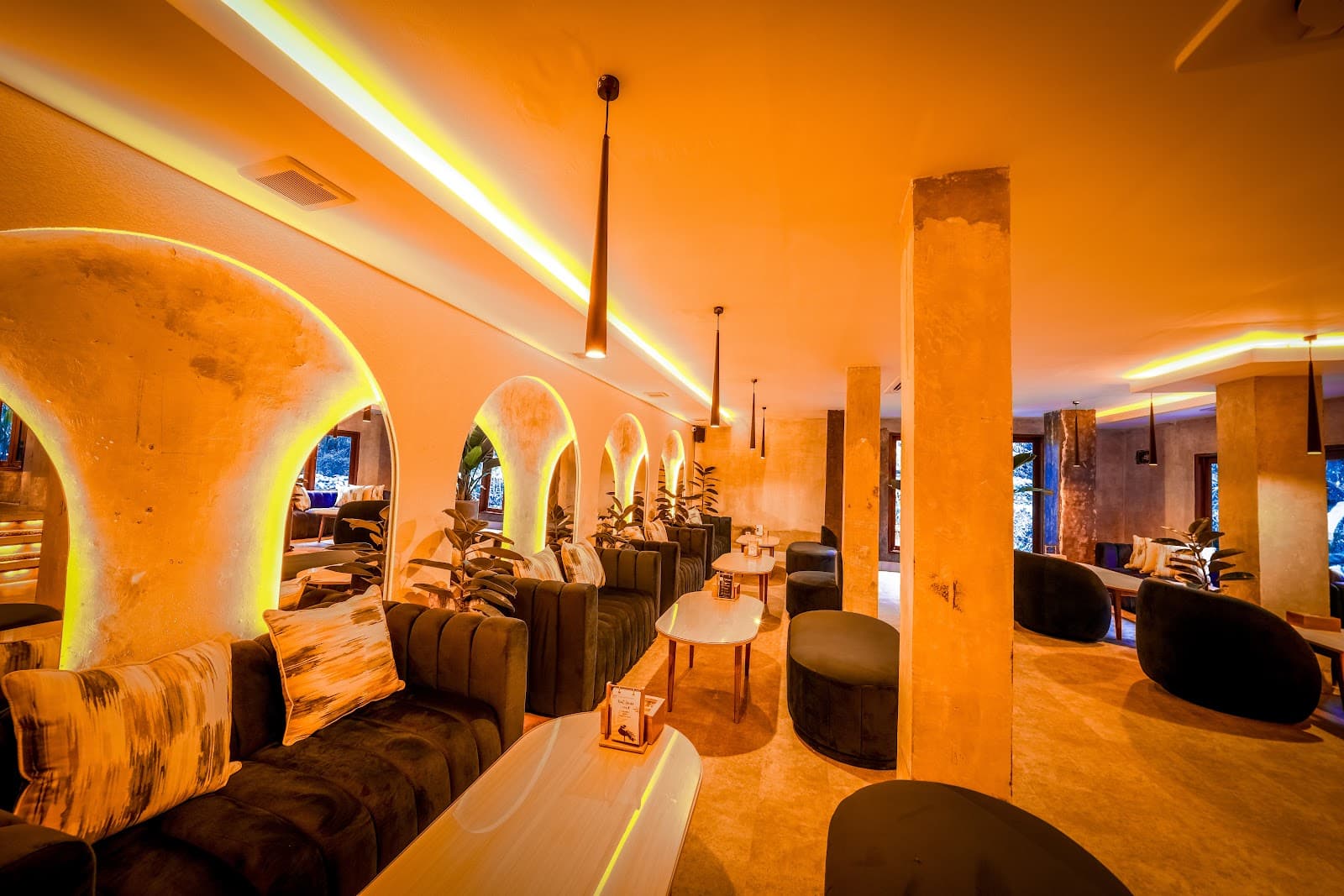 Eden Lounge Ubud - Restaurant With Live Music and Co-Working Space