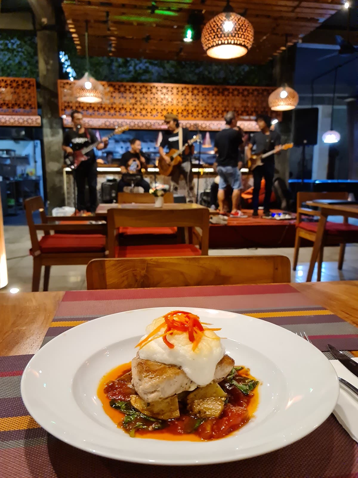 Panorama Bar kitchen & Shisha Lounge